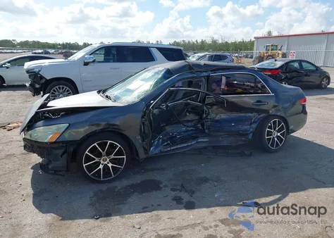 2004 Honda Accord 2.4 Lx from USA, damaged, VIN 1HGCM56364A128079